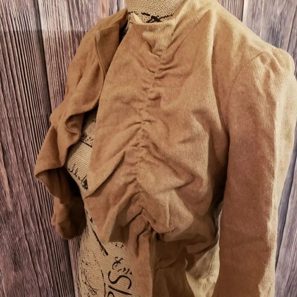 Tabitha Jacket - Picture 3 of 13
